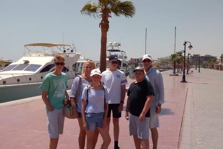 Hurghada City Tour – Nowa Marina, meczet El Mina, Dahar, targ rybny i panorama miasta